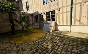 L'Escale De La Cite Du Vitrail